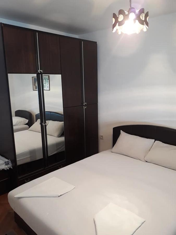 Villa Granada Ulcinj Exteriör bild