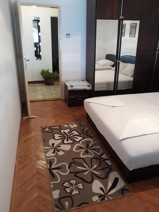Villa Granada Ulcinj Exteriör bild